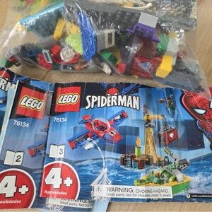 Lego 76134 spider-man Red and Blue Building Sets & Blocks